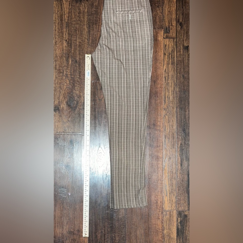 Rivelli Men's Tan Plaid Dress Pants - Picture 7 of 7